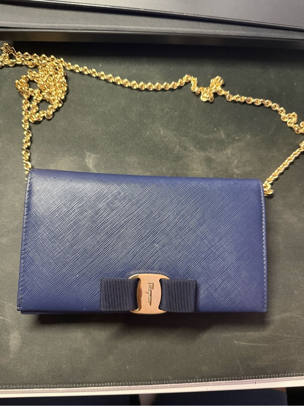 Vara Salvatore Ferragamo wallet on chain